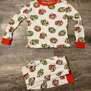 Boys Mario Pajamas Size 6